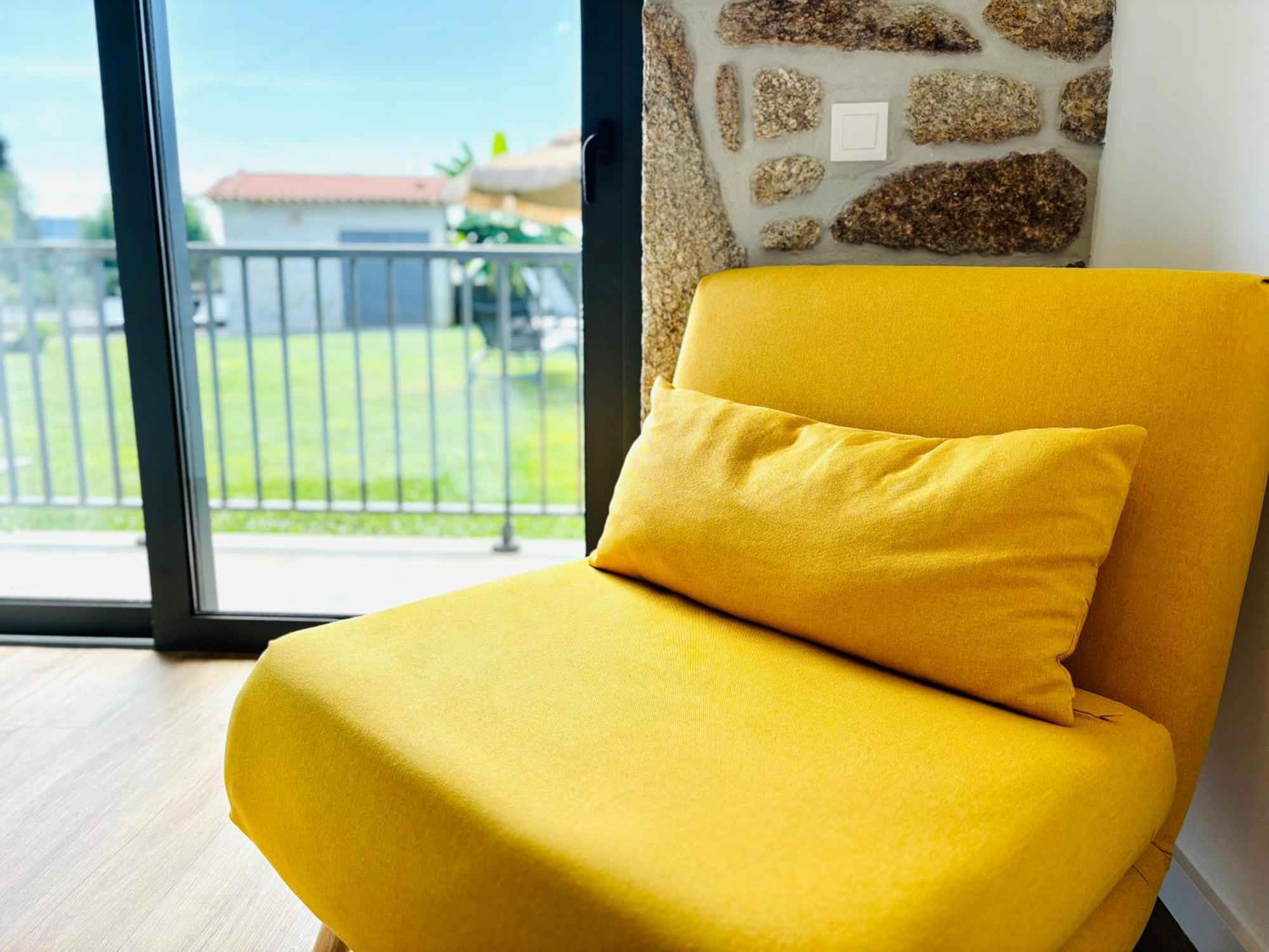 Pacos Do Douro, Chambre Privee Avec Piscine Romariz Exterior foto